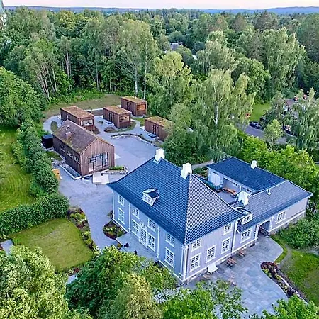 Casa vacanze Wergelandshaugen - 10 Minutes From Oslo Airport - Sauna - Cafe - Sculpture Park